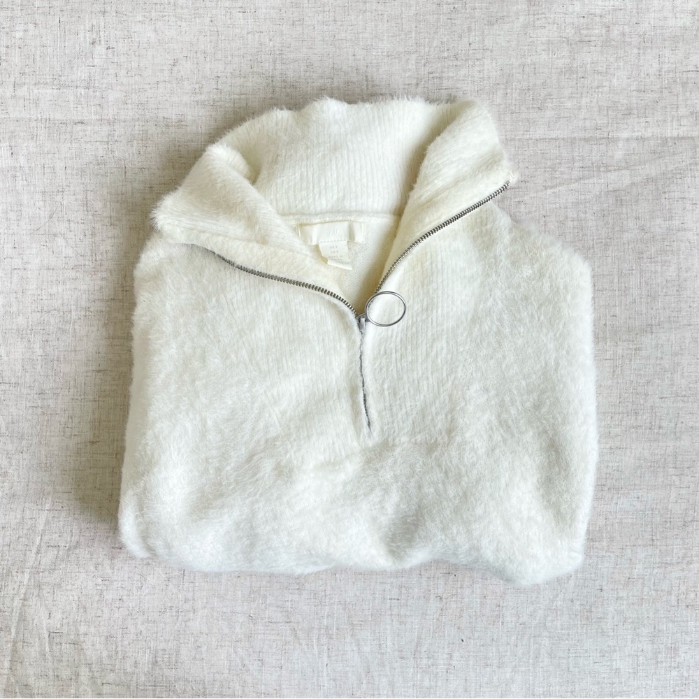 H&m Cozy White Fuzzy Sweater Vest